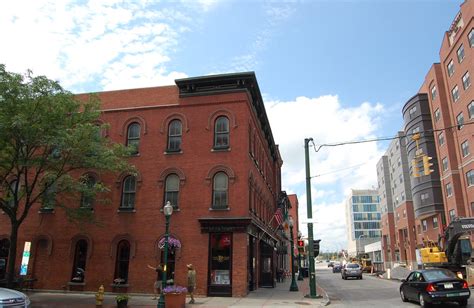crown royal hotel syracuse ny.